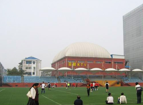 南京南湖体育场看台膜结构